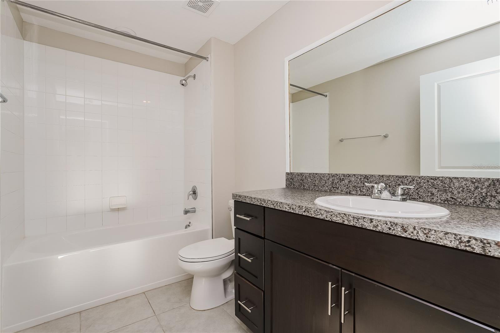 SOUTH FORK TR U - Residential Lease
