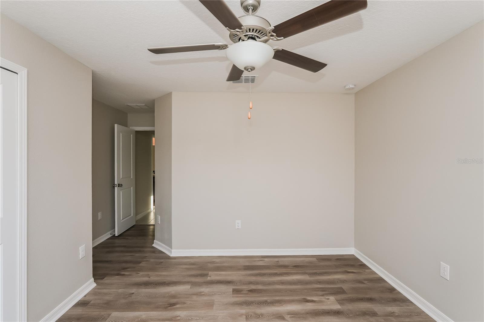 SOUTH FORK TR U - Residential Lease