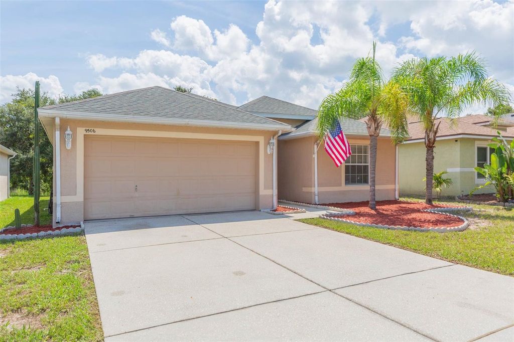 Photo of 9506 Cypress Harbor Drive, Gibsonton, FL 33534 (MLS # TB8423453)