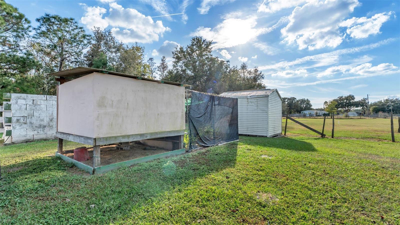 COUNTRY TRAILS PH 03 - Residential