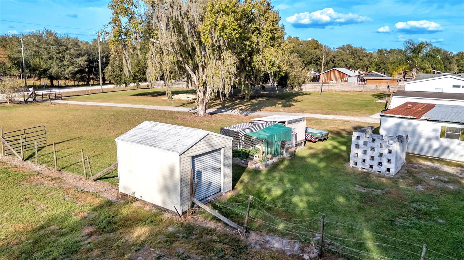 COUNTRY TRAILS PH 03 - Residential