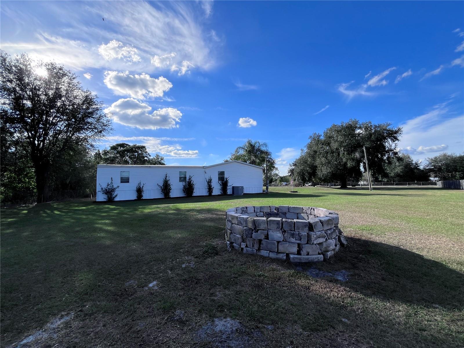 COUNTRY TRAILS PH 03 - Residential