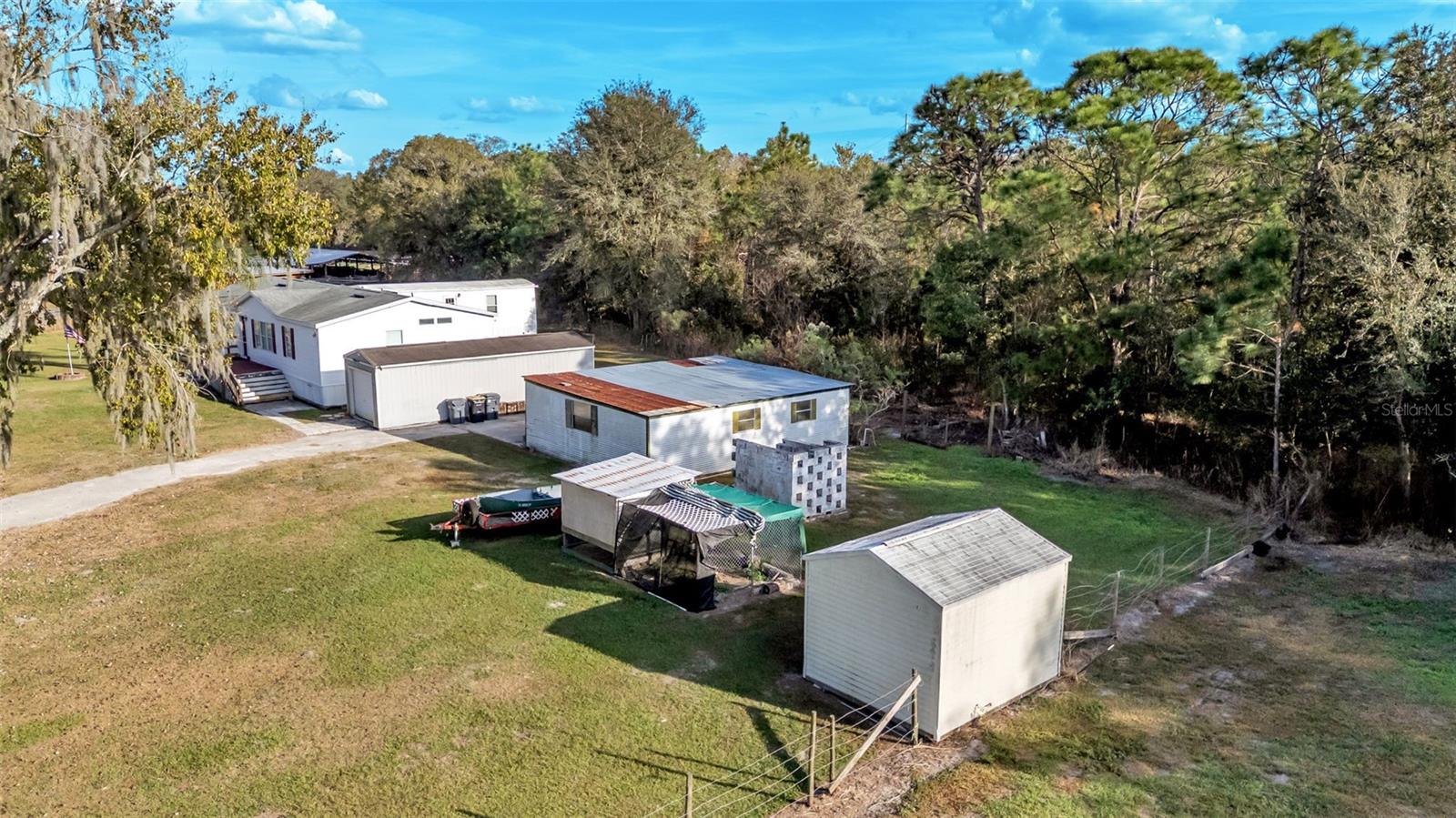 COUNTRY TRAILS PH 03 - Residential