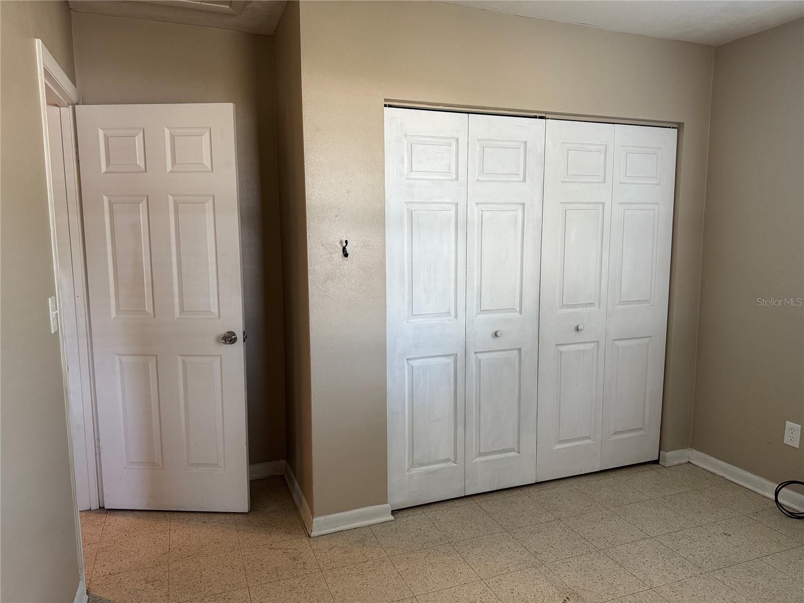 SPRING HILL - Residential Lease