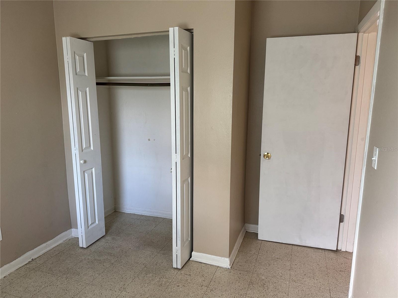 SPRING HILL - Residential Lease