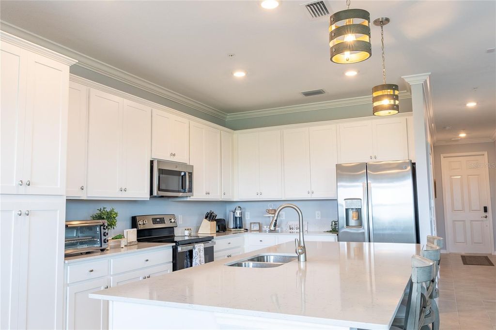 Photo of 17902 Gawthrop Drive #401, Bradenton, FL 34211 (MLS # A4683041)