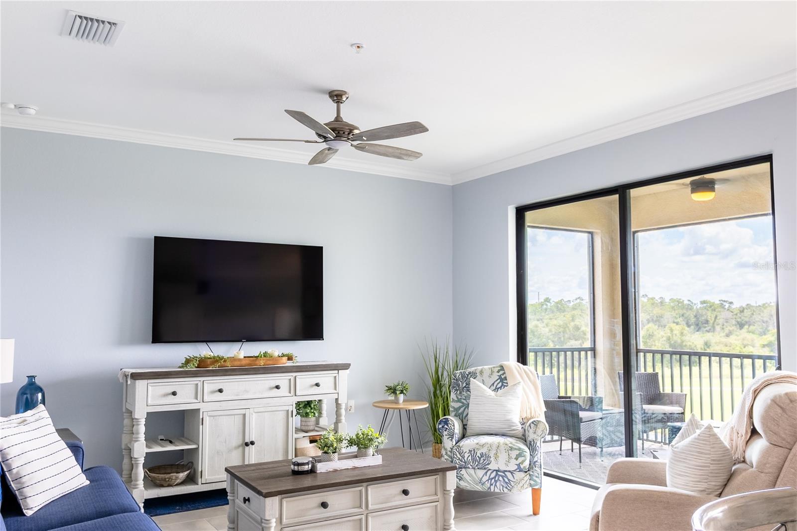 LAKEWOOD NATIONAL - Residential Lease