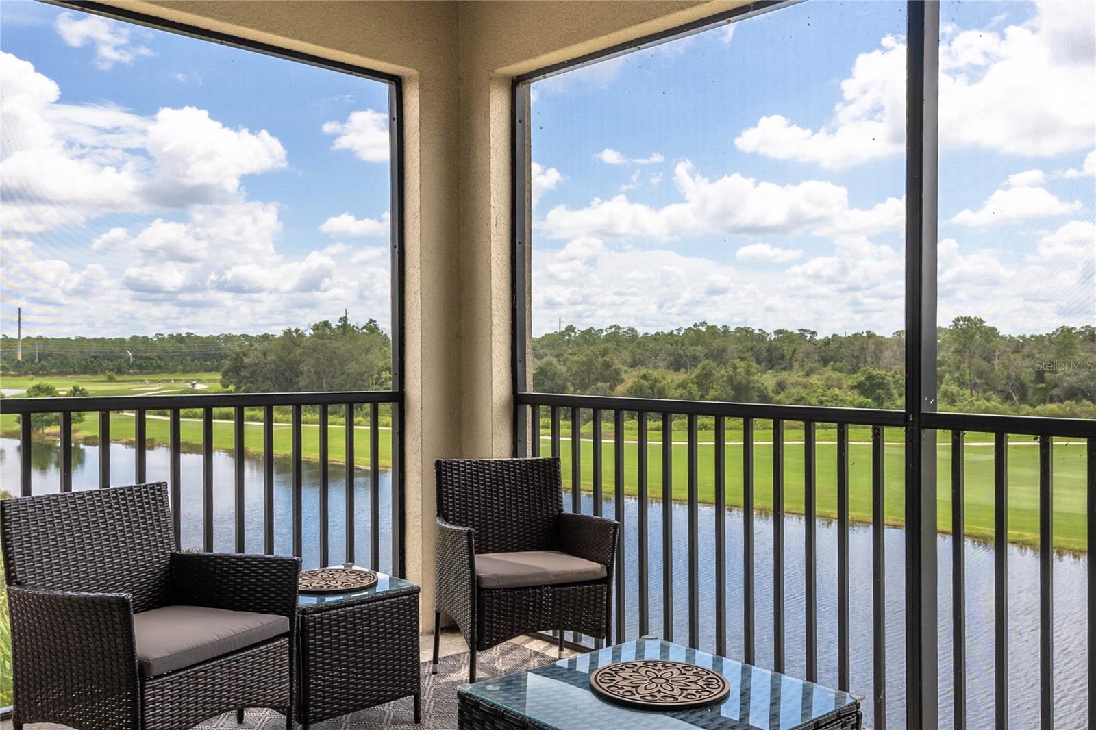 LAKEWOOD NATIONAL - Residential Lease