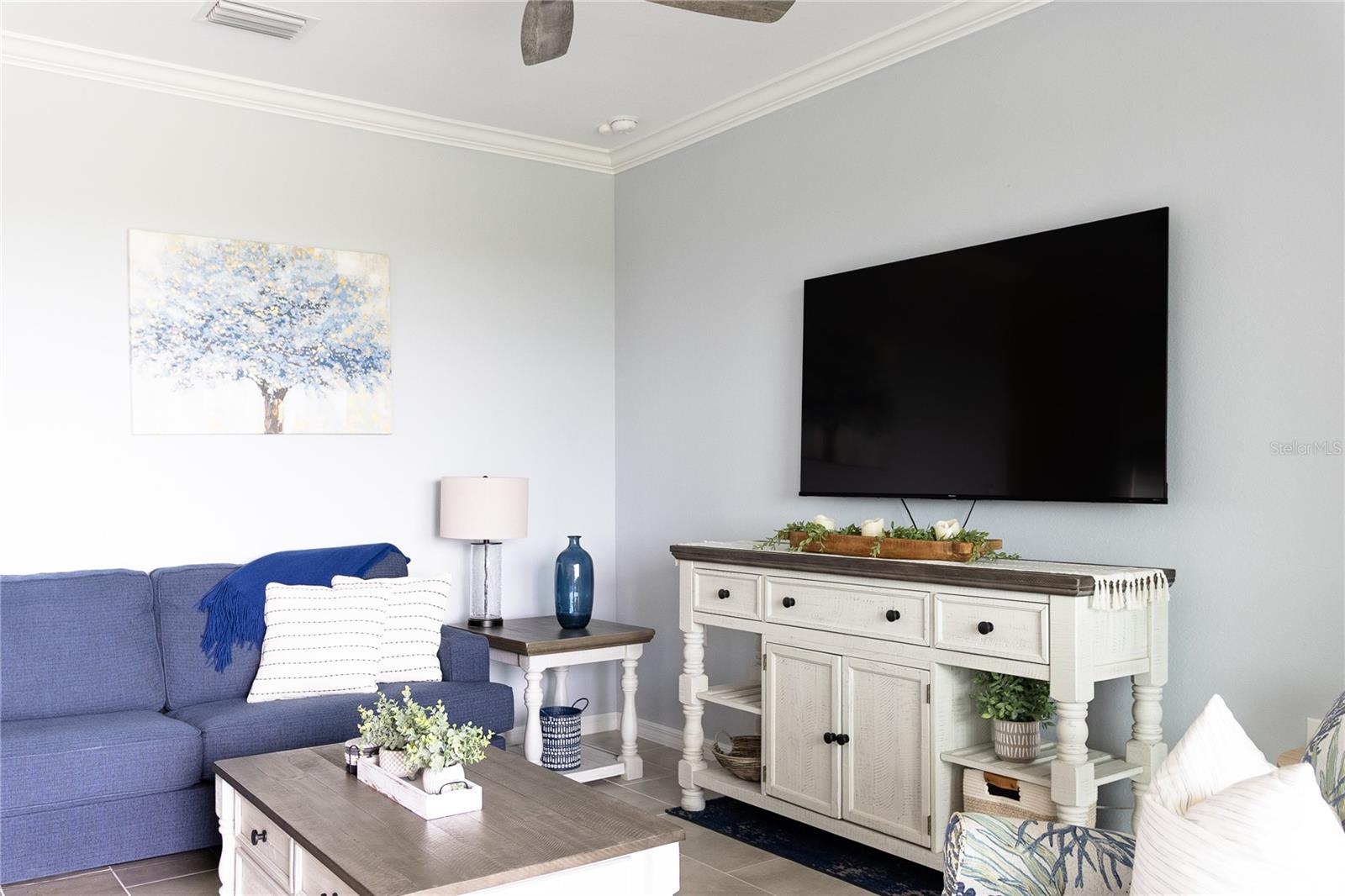 LAKEWOOD NATIONAL - Residential Lease