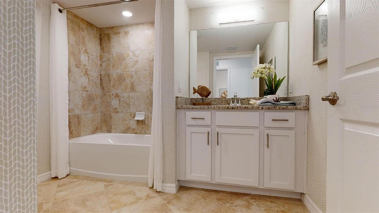 WELLEN PARK GOLF & COUNTRY CLUB - Residential