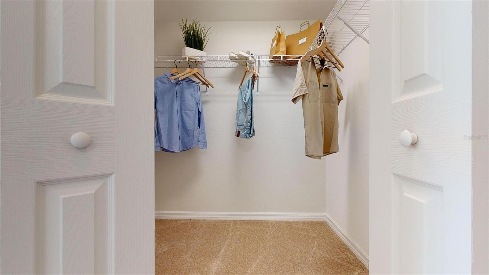 WELLEN PARK GOLF & COUNTRY CLUB - Residential