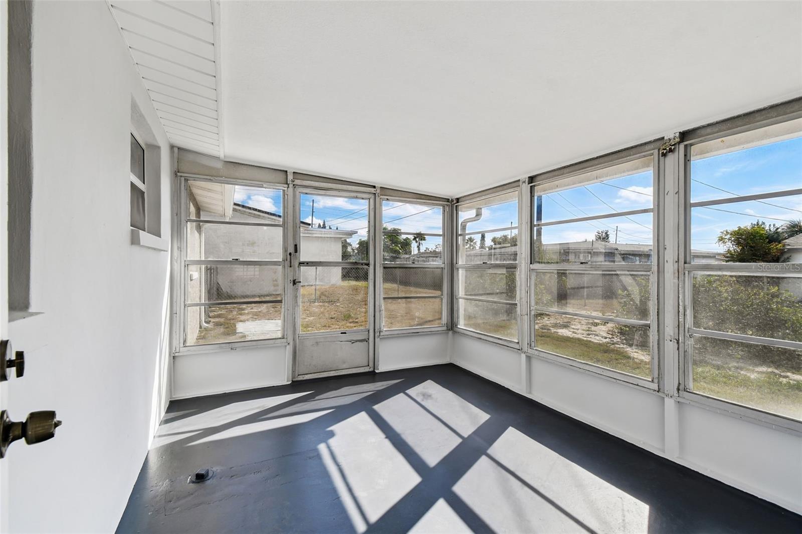 CREST RIDGE GARDENS - Residential