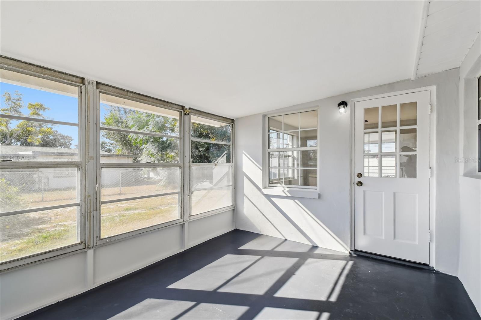 CREST RIDGE GARDENS - Residential