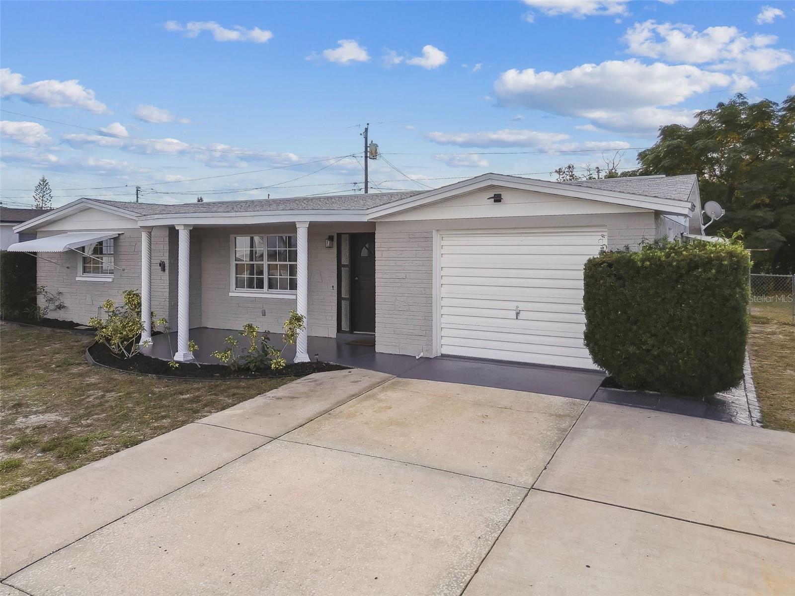 CREST RIDGE GARDENS - Residential