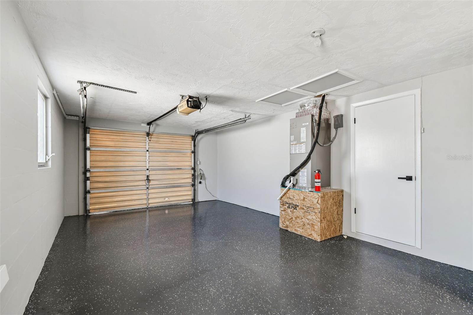 CREST RIDGE GARDENS - Residential