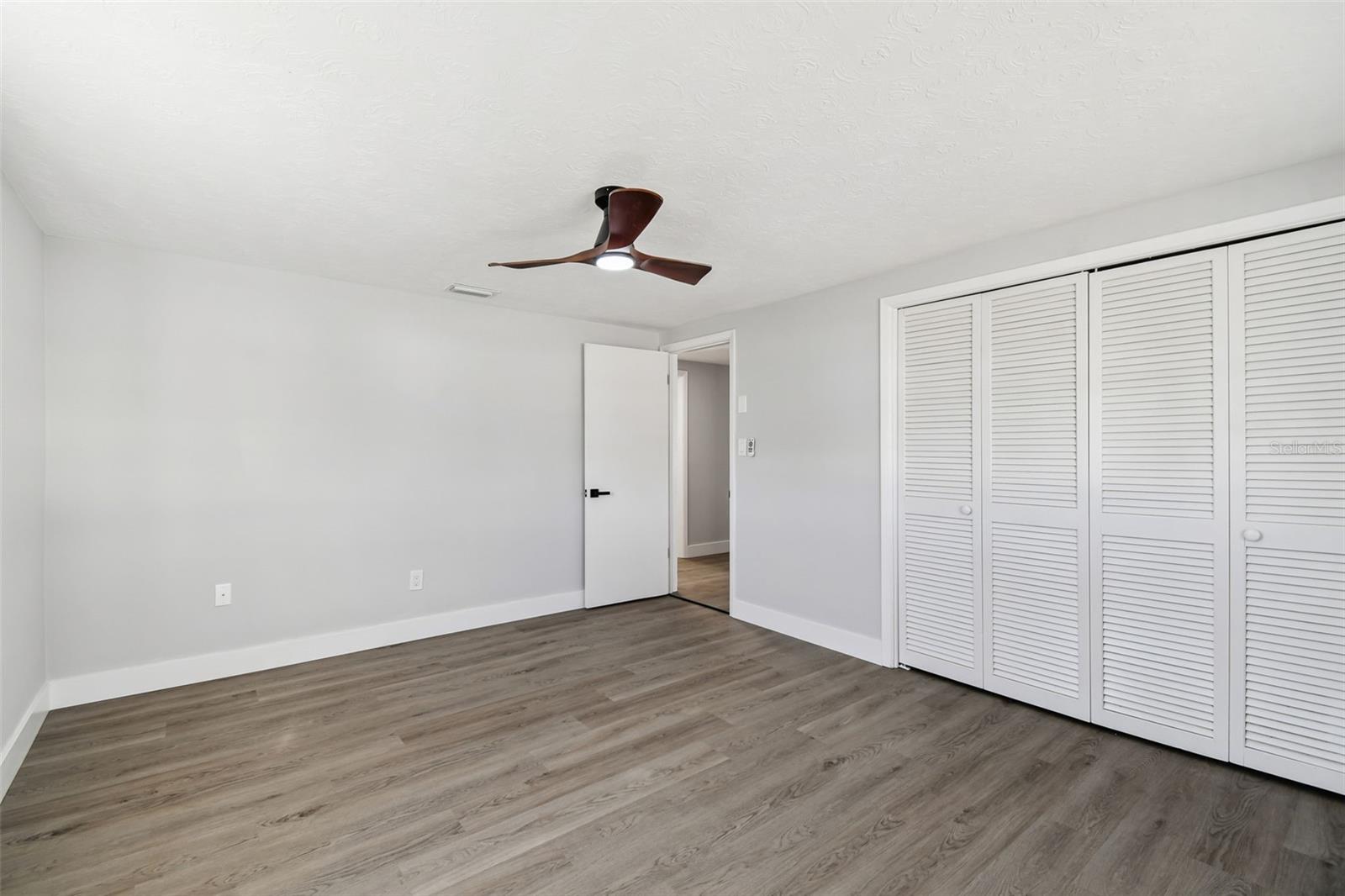 CREST RIDGE GARDENS - Residential