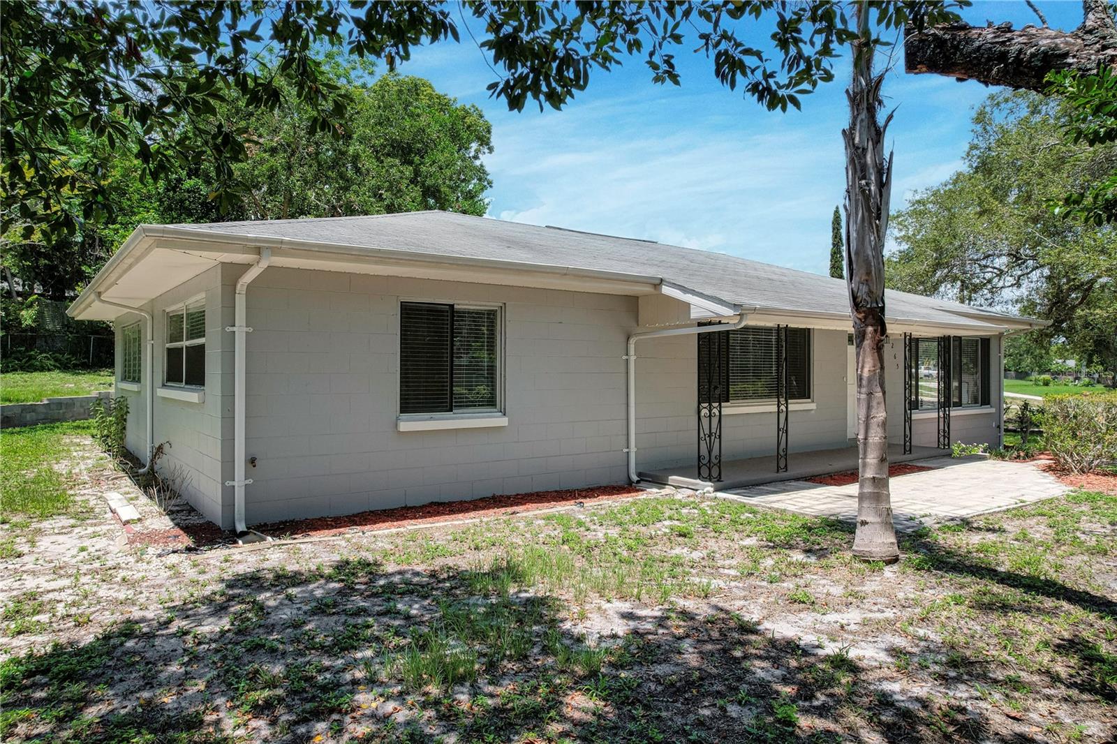 265 W CONSTANCE ROAD