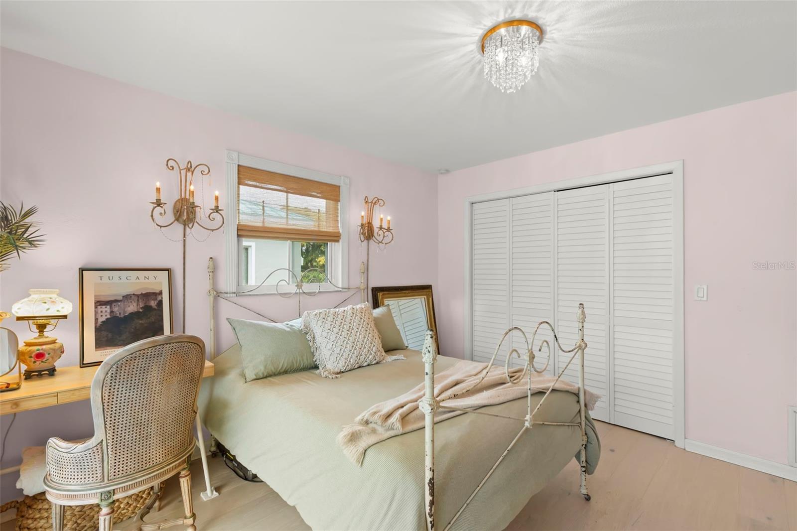 TIERRA VERDE - Residential