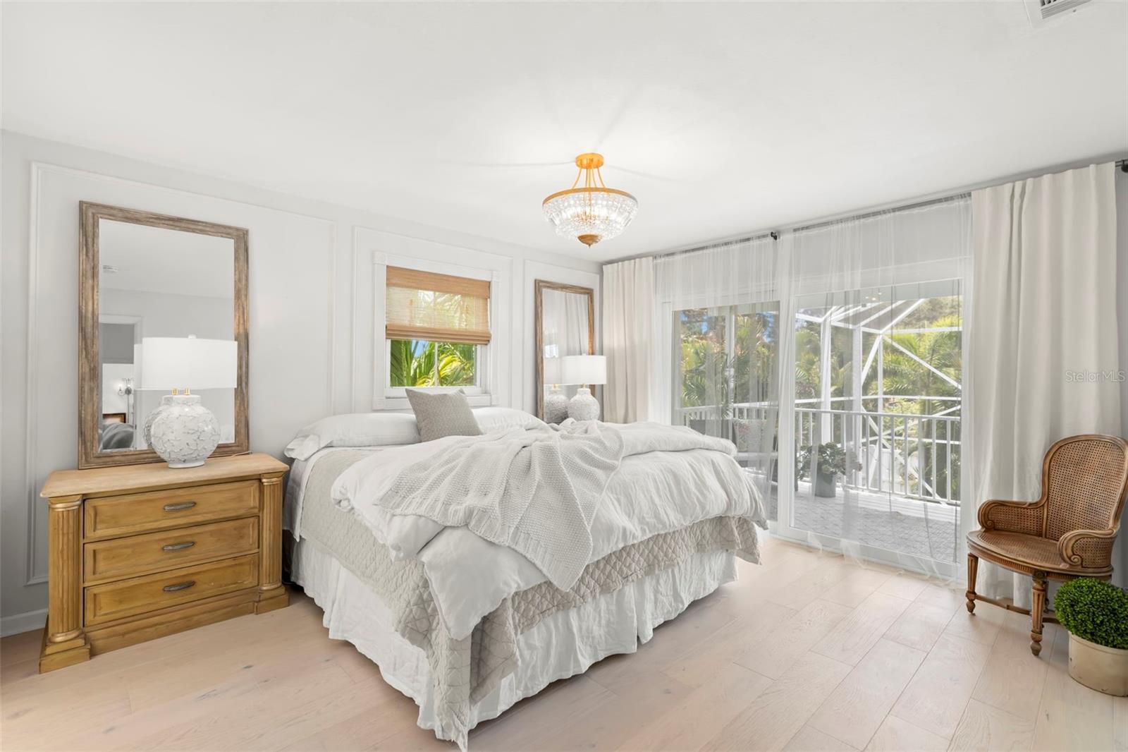 TIERRA VERDE - Residential