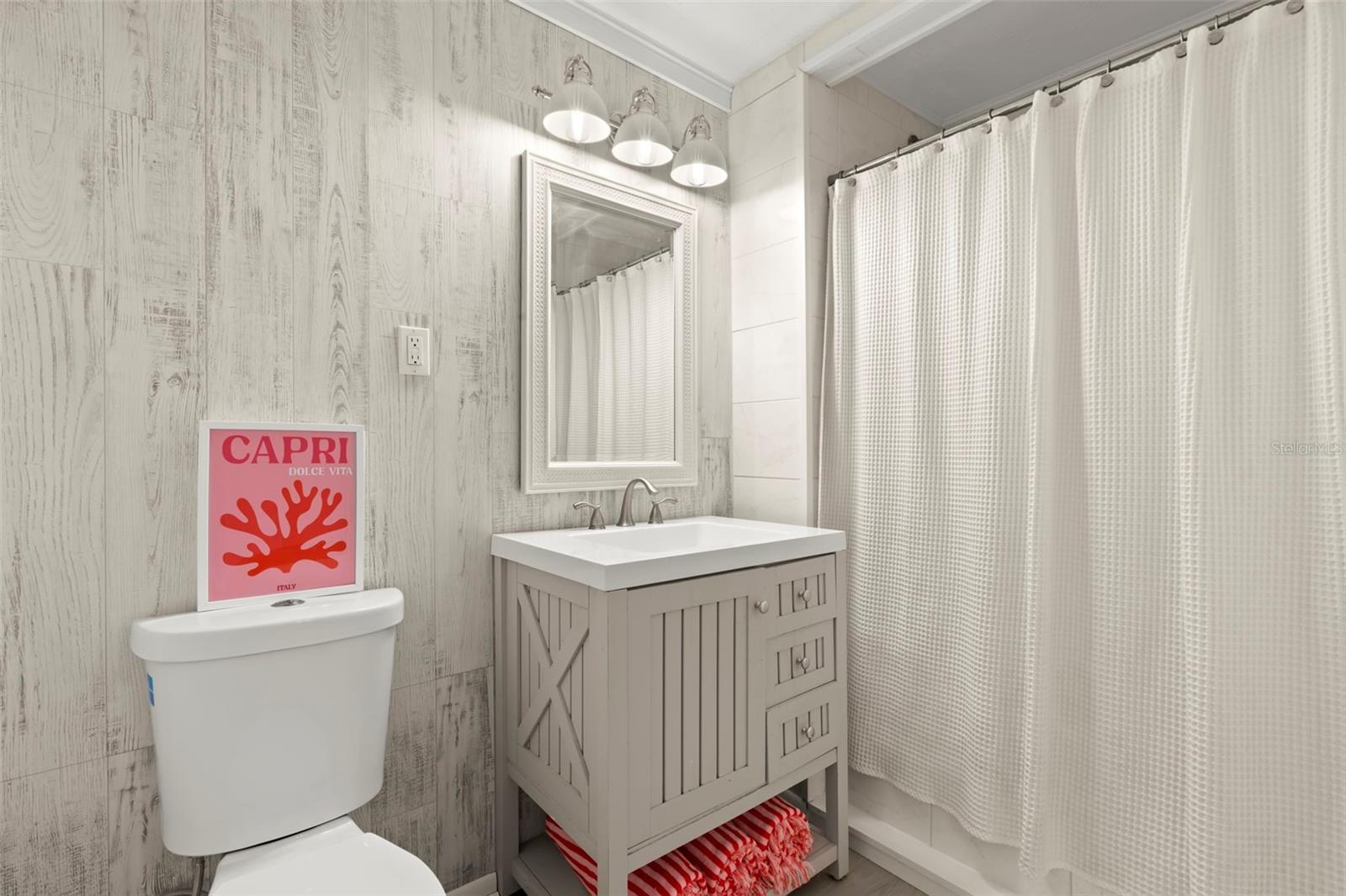 TIERRA VERDE - Residential