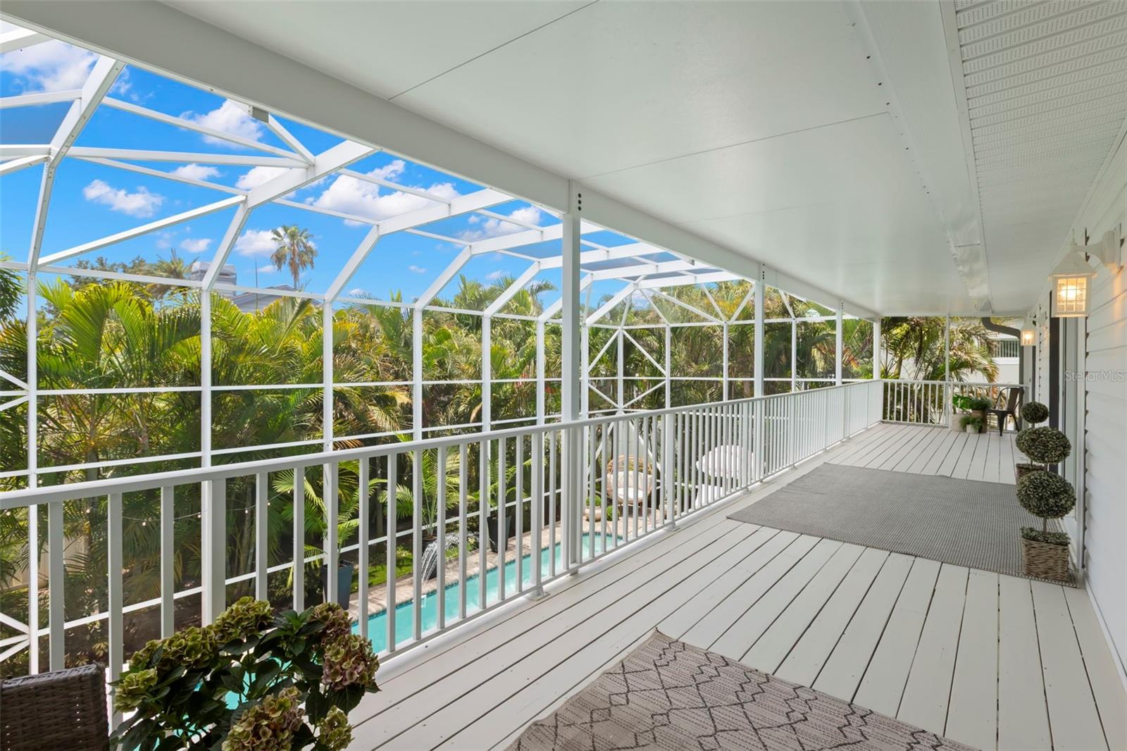 TIERRA VERDE - Residential