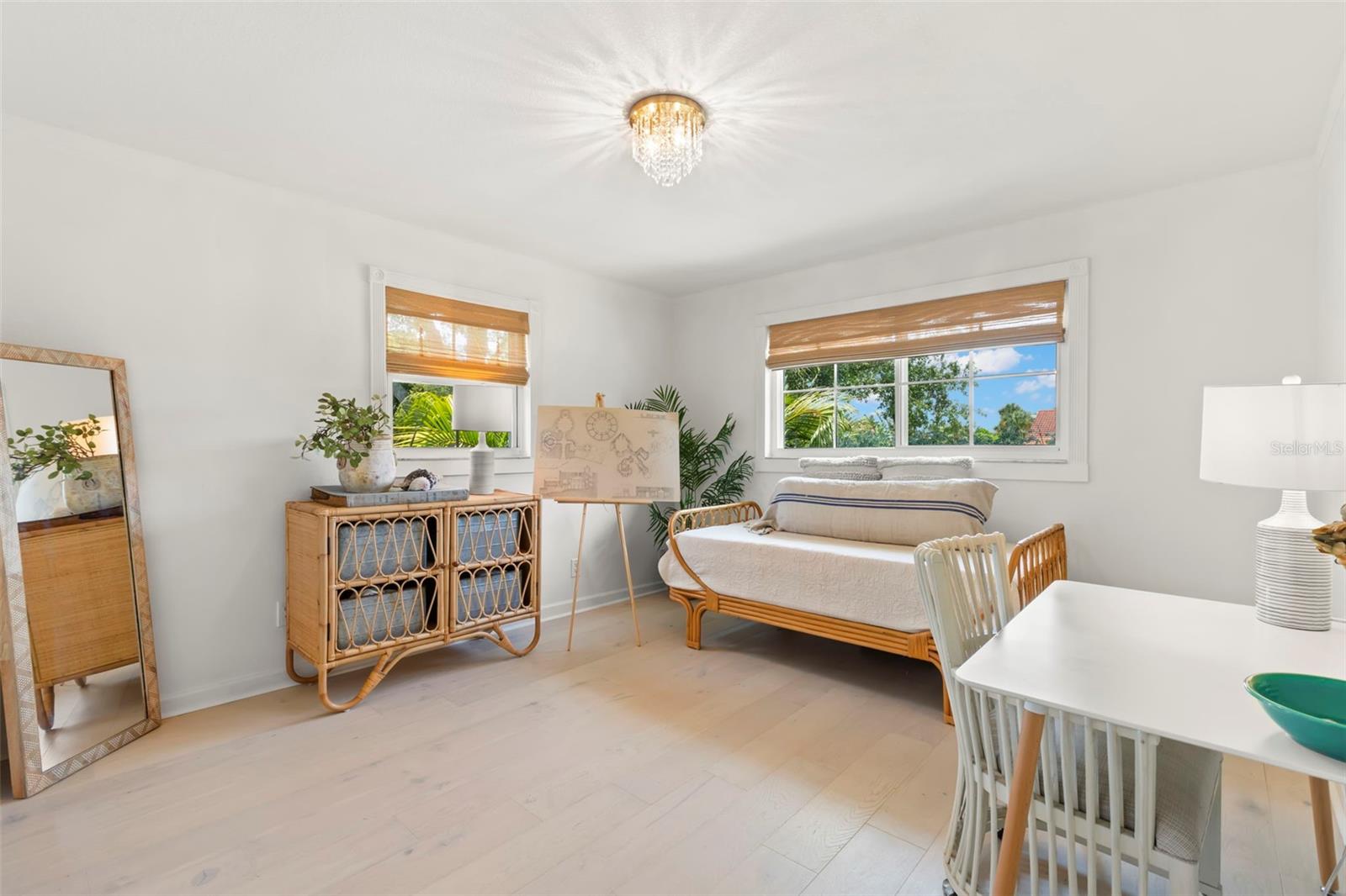 TIERRA VERDE - Residential