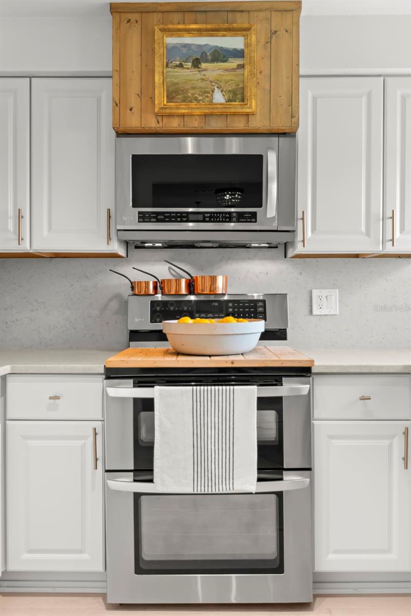 TIERRA VERDE - Residential