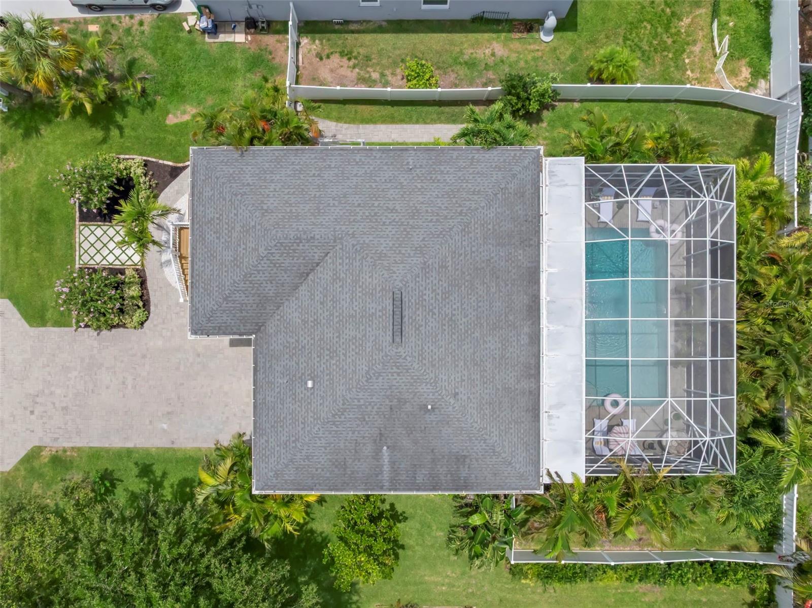 TIERRA VERDE - Residential