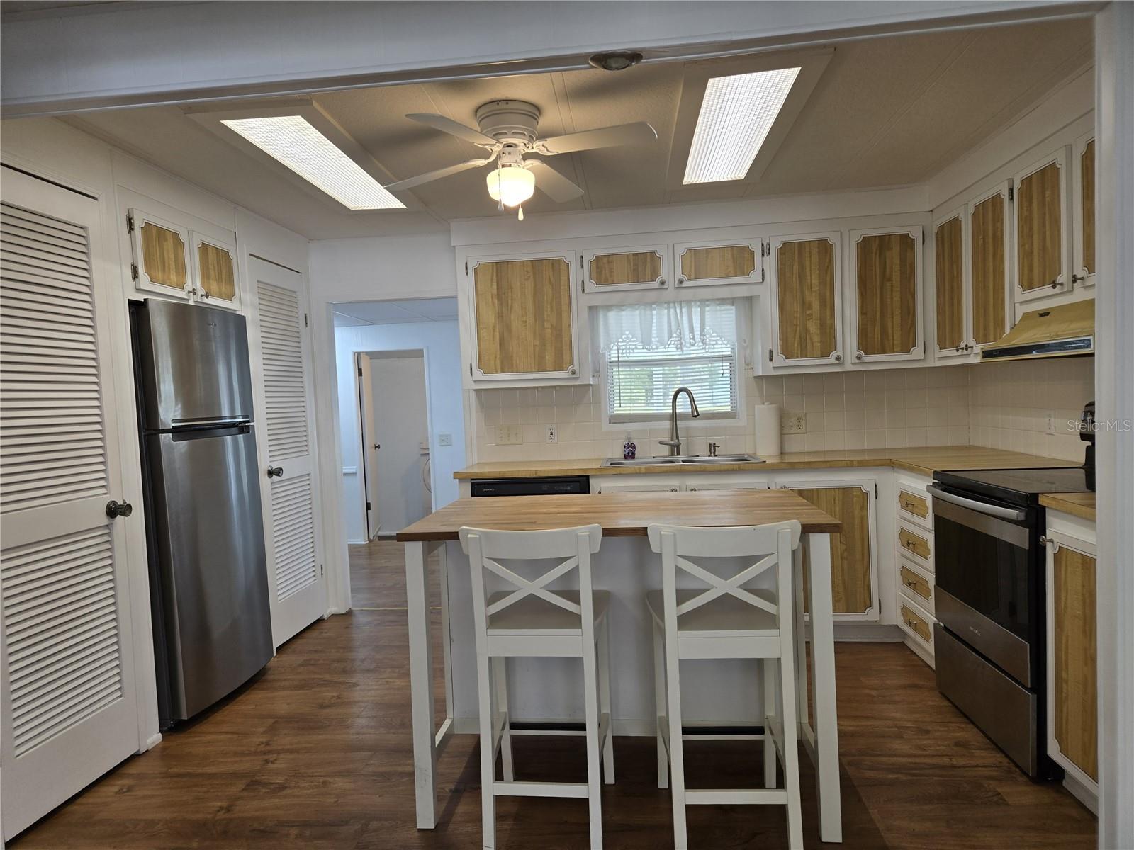 CITRUS RIDGE VILLAGE CONDO - Residential