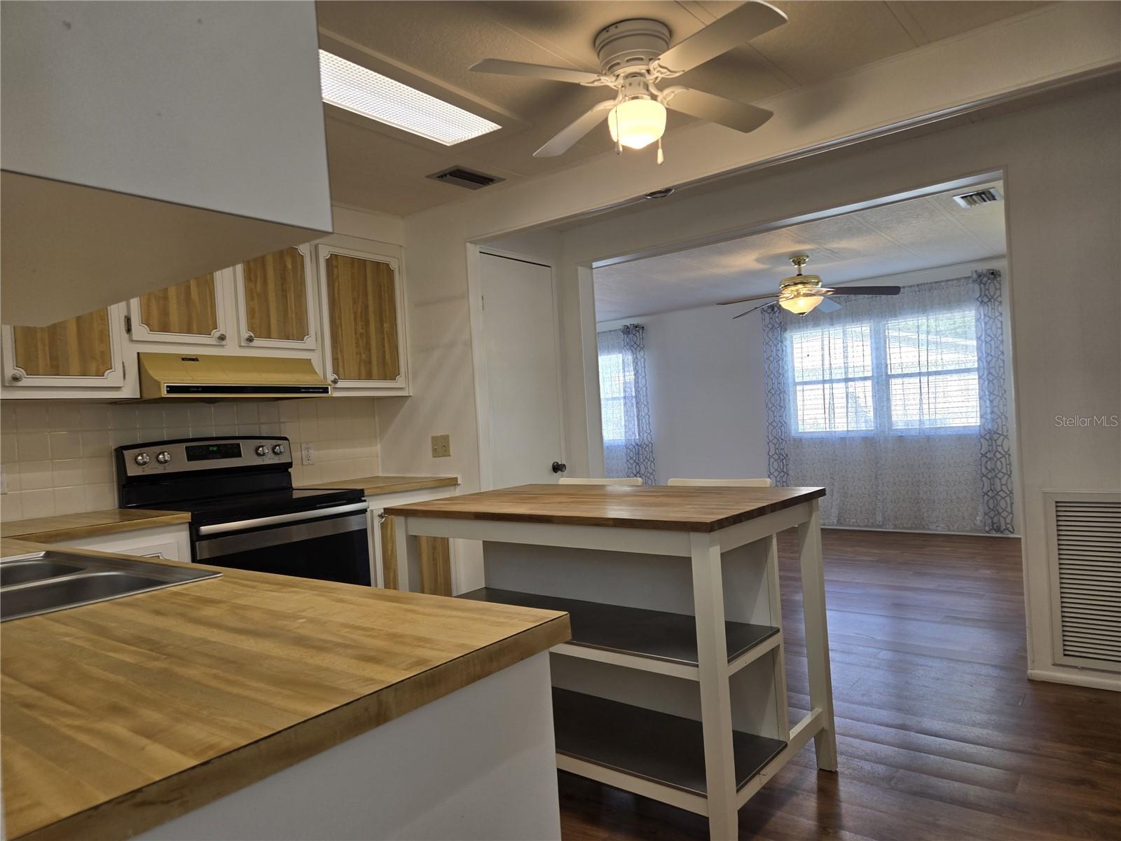 CITRUS RIDGE VILLAGE CONDO - Residential