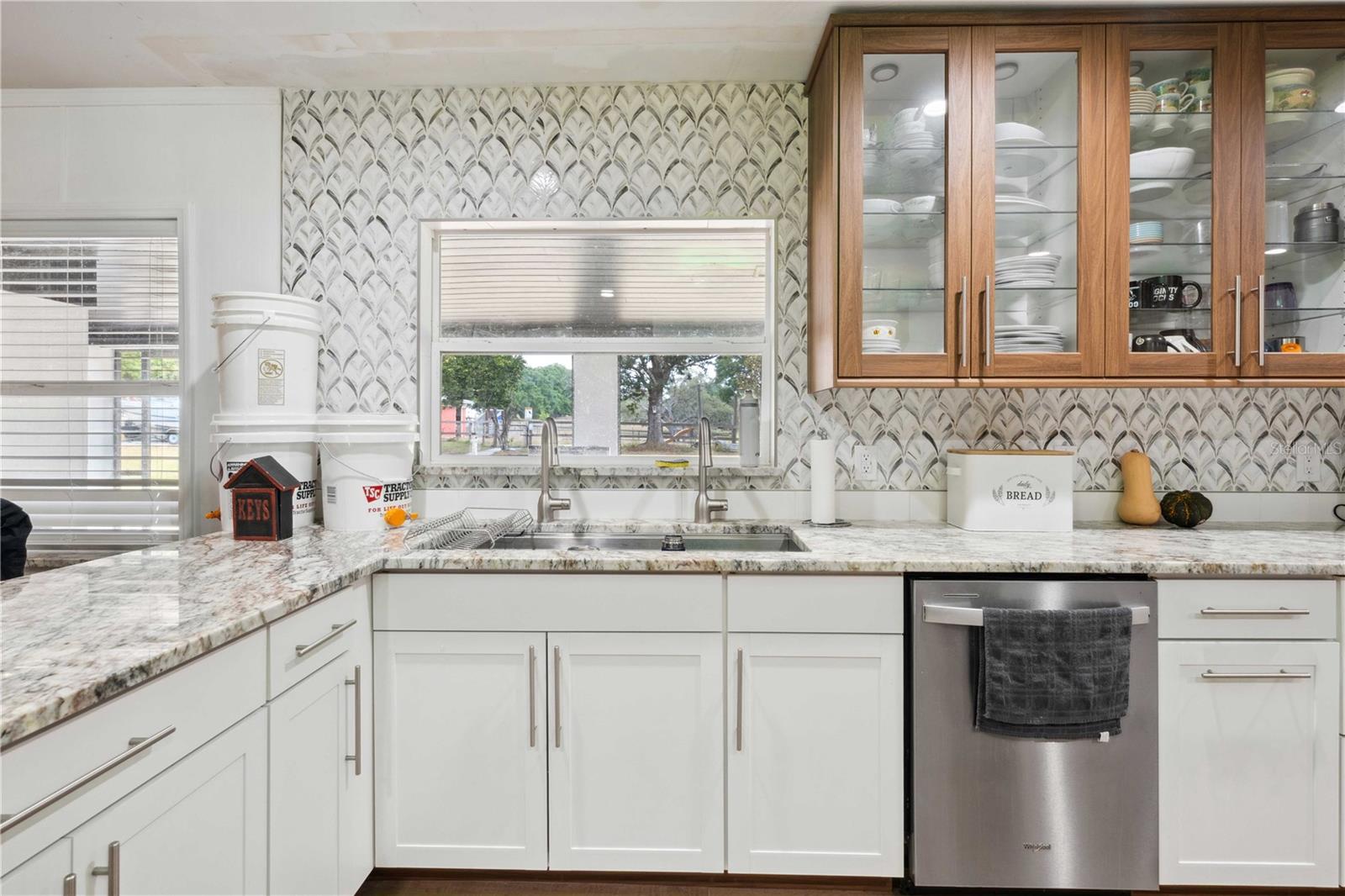 ACREAGE - Residential