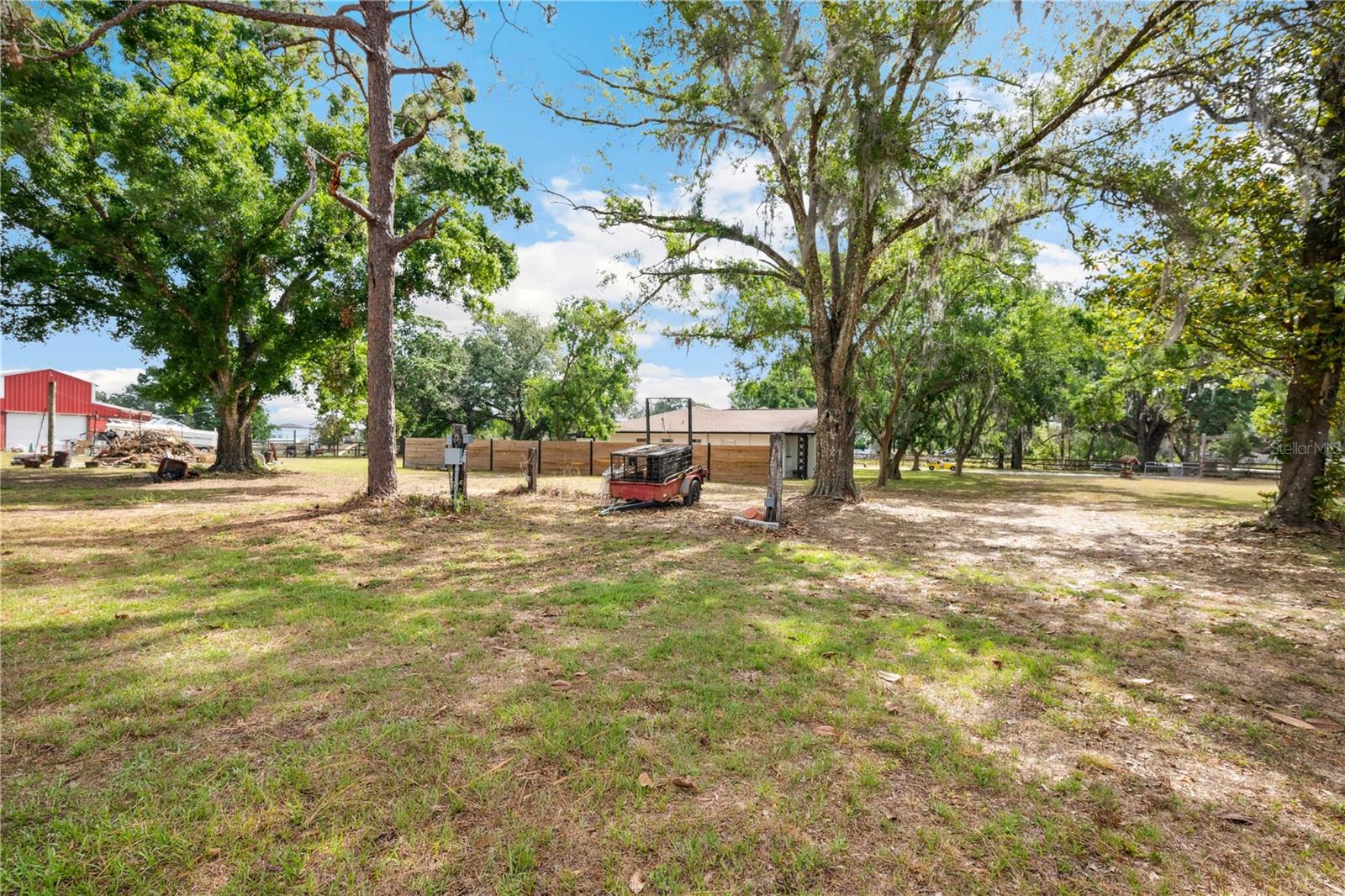 ACREAGE - Residential