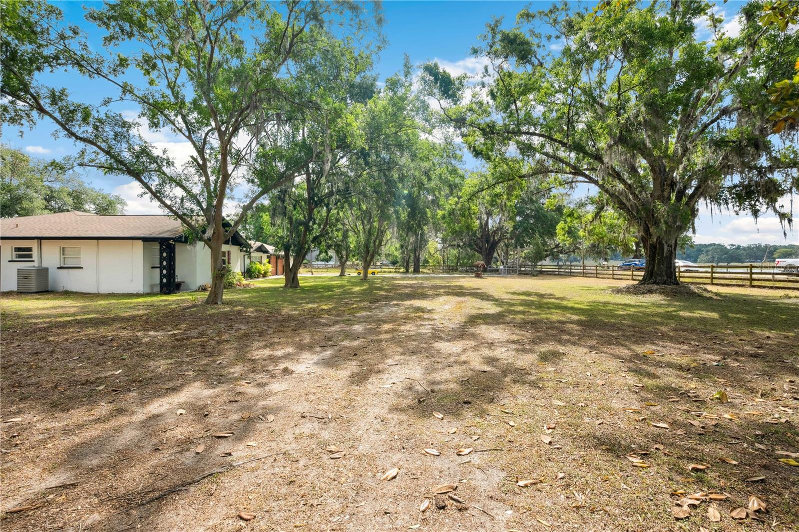 ACREAGE - Residential