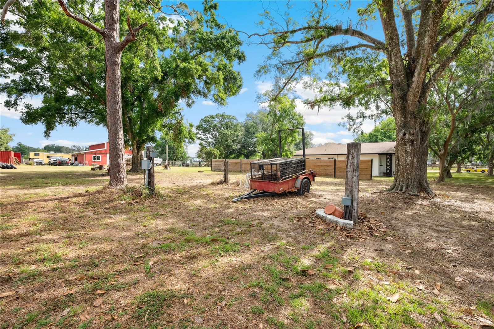 ACREAGE - Residential