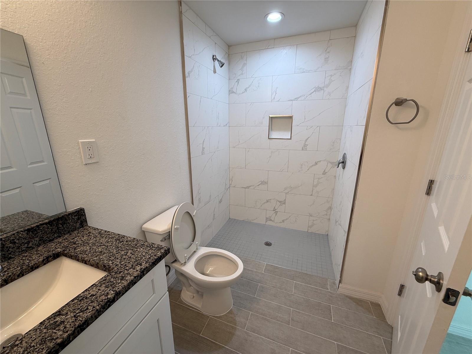 PORT CHARLOTTE SUB 51 - Residential Lease