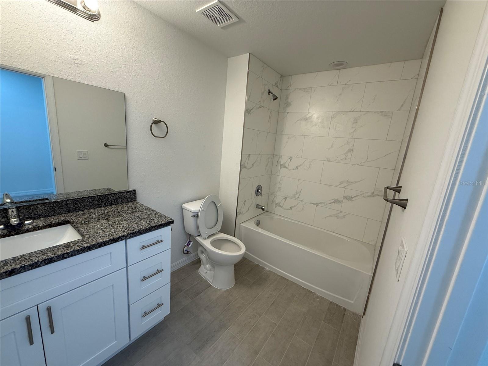 PORT CHARLOTTE SUB 51 - Residential Lease