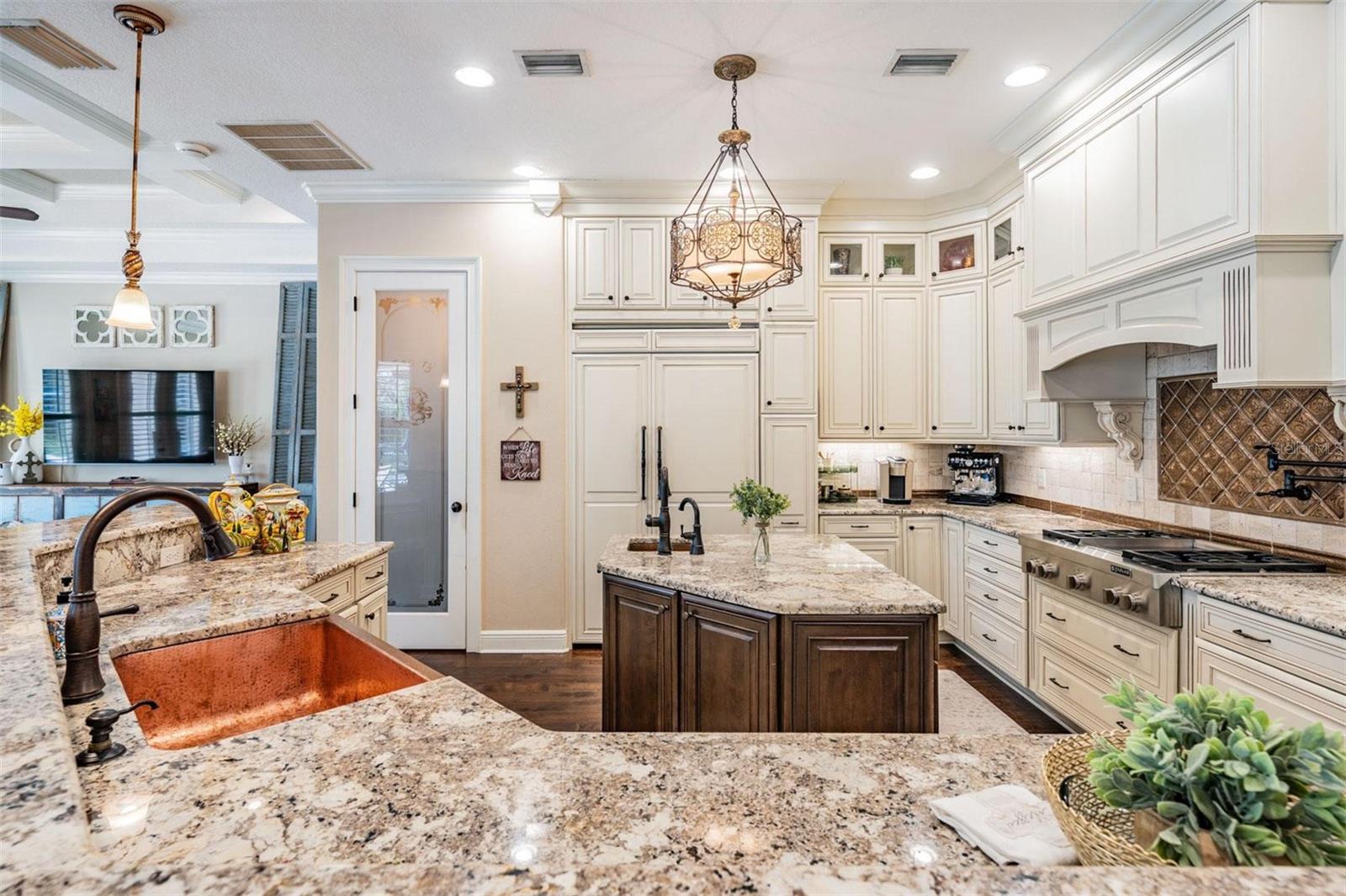 RESERVE ON ROCK LAKE - Residential