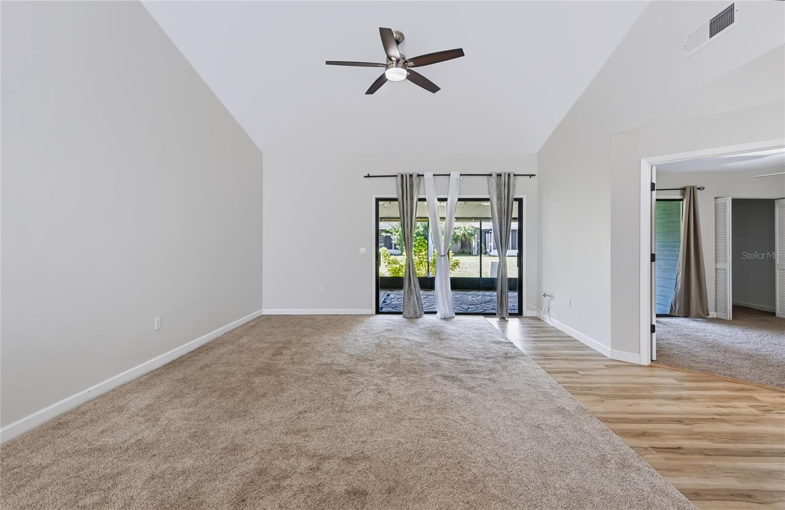 2478 BENTLEY DR
