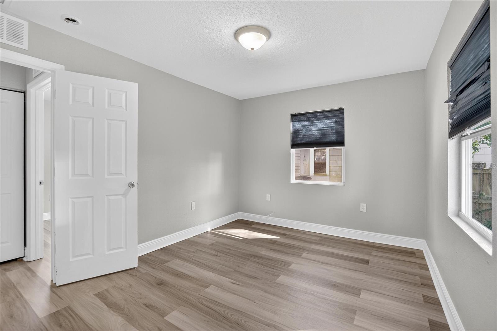 MANOR HEIGHTS NORTH - Residential