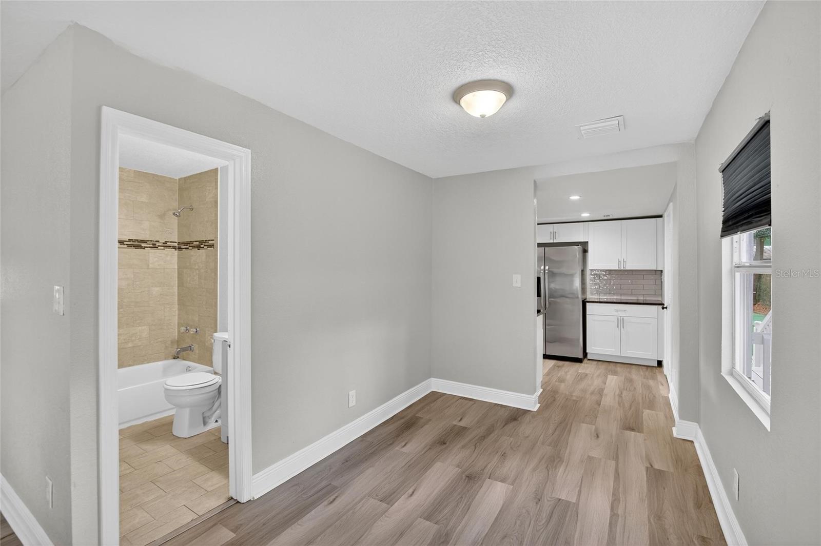 MANOR HEIGHTS NORTH - Residential