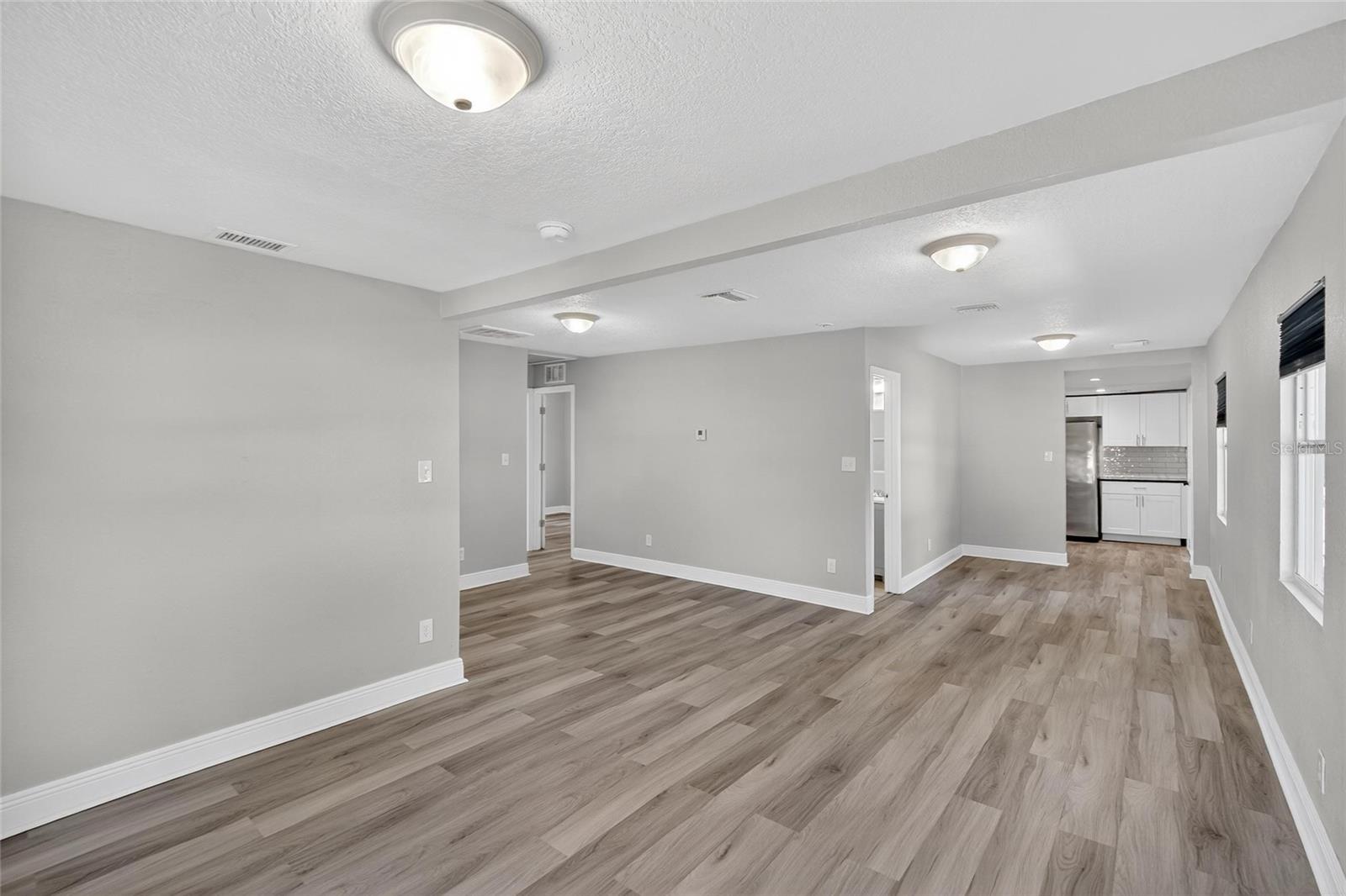 MANOR HEIGHTS NORTH - Residential