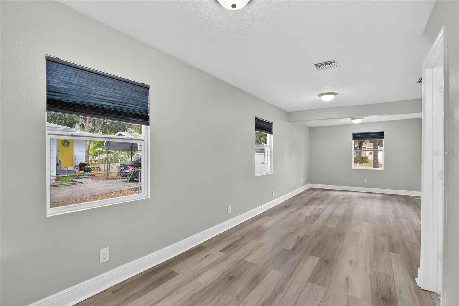 MANOR HEIGHTS NORTH - Residential