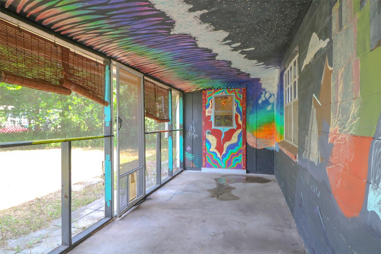 HIGHLAND COURT #4 - Residential Lease