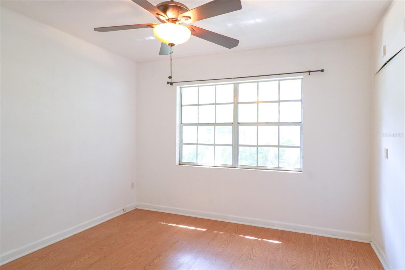 HIGHLAND COURT #4 - Residential Lease