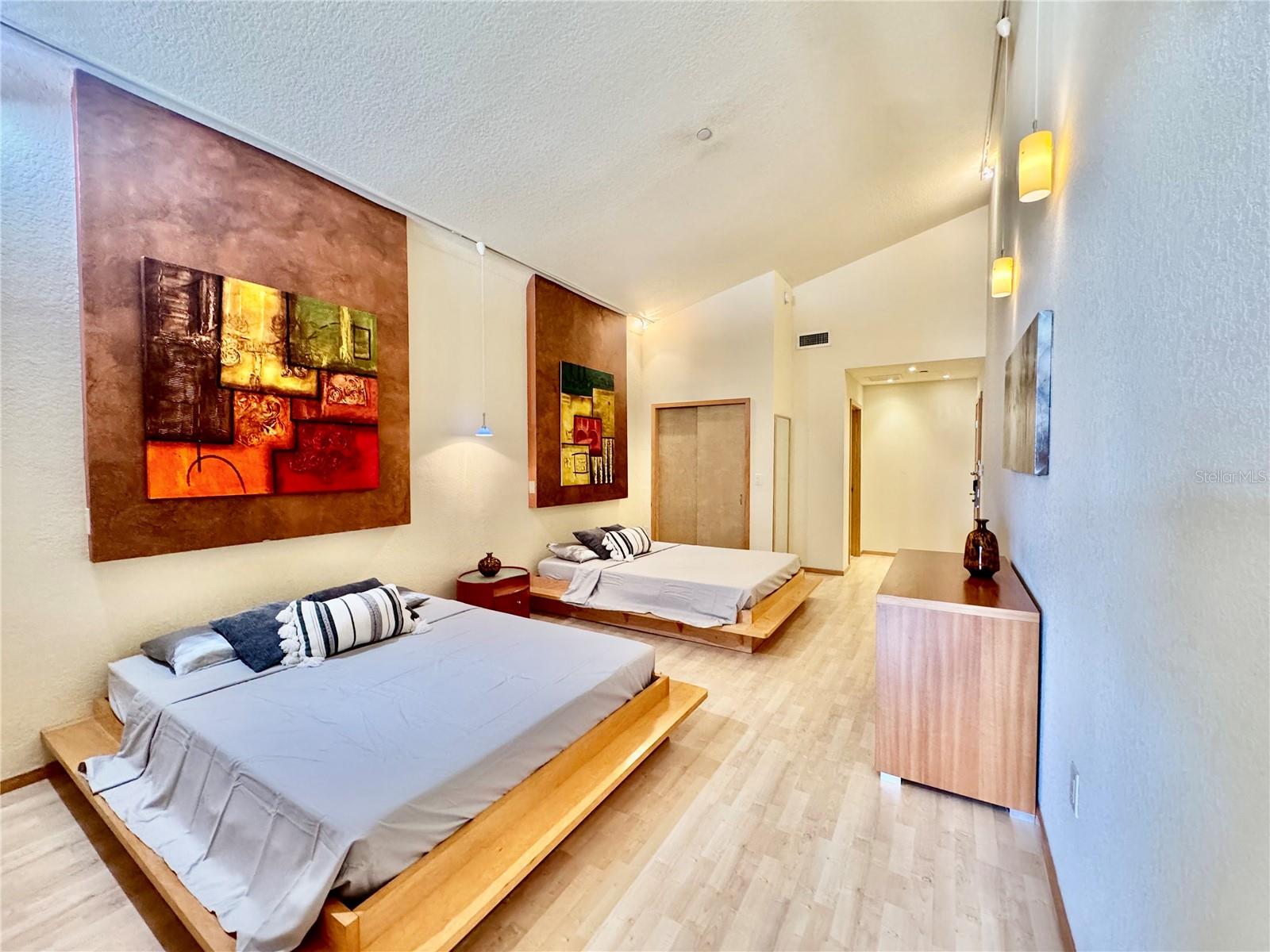EUROPEAN VILLGE - Residential