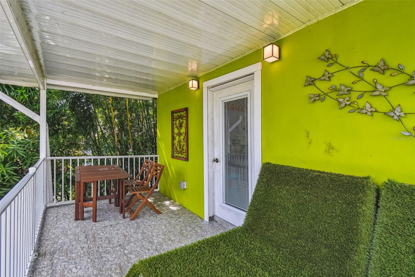 ALTOS VERDES - Residential Income