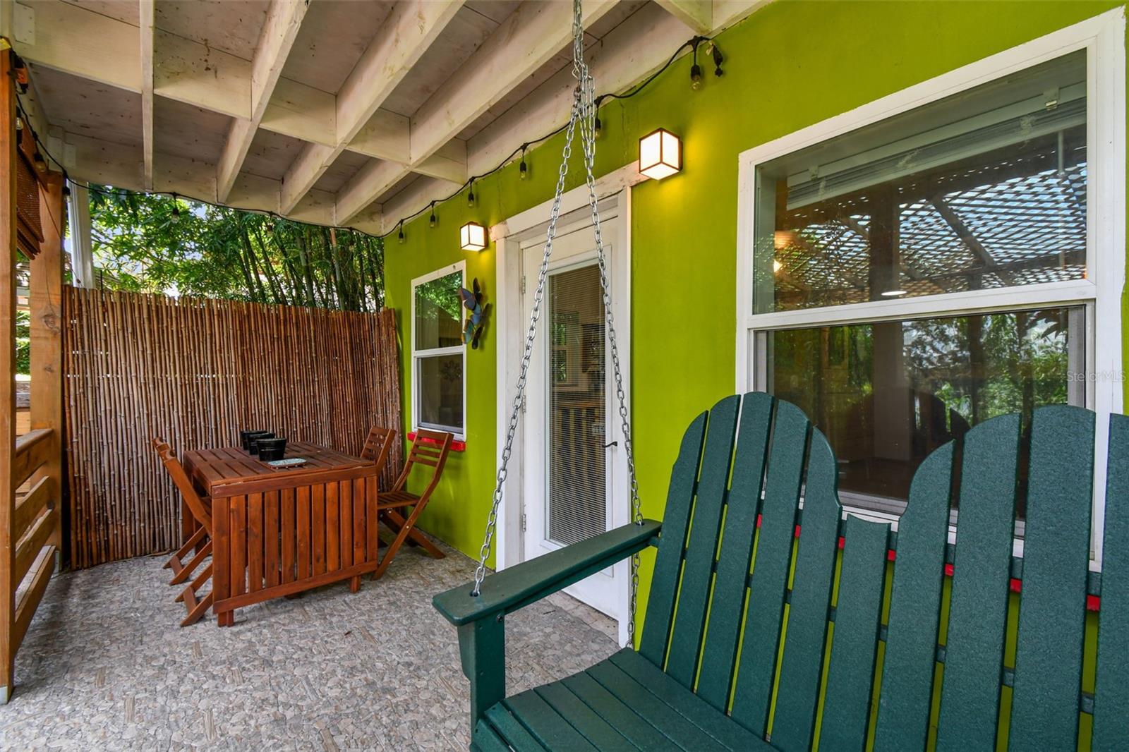 ALTOS VERDES - Residential Income