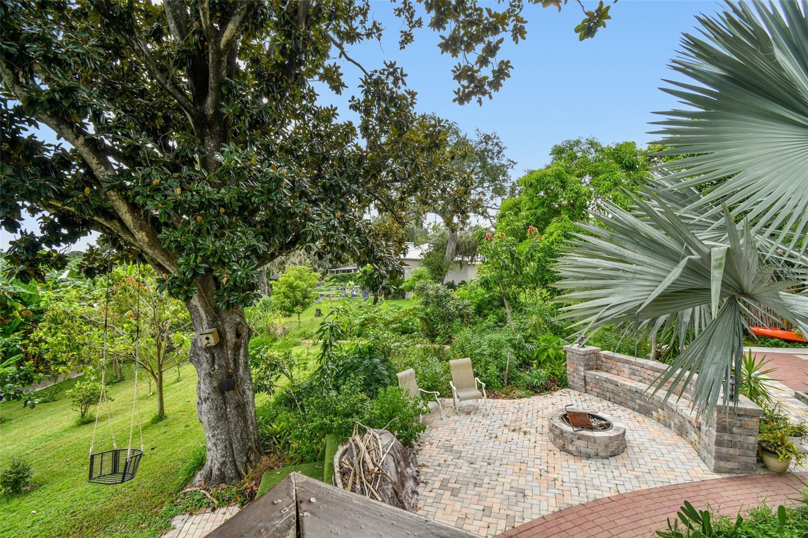 ALTOS VERDES - Residential Income