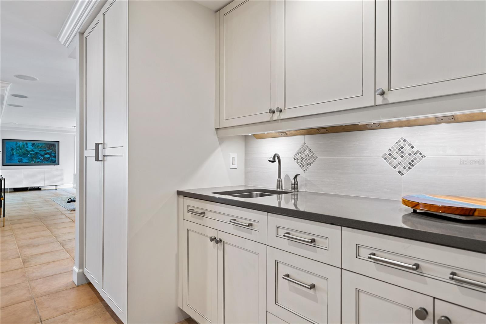 BIRD KEY SUB - Residential Lease