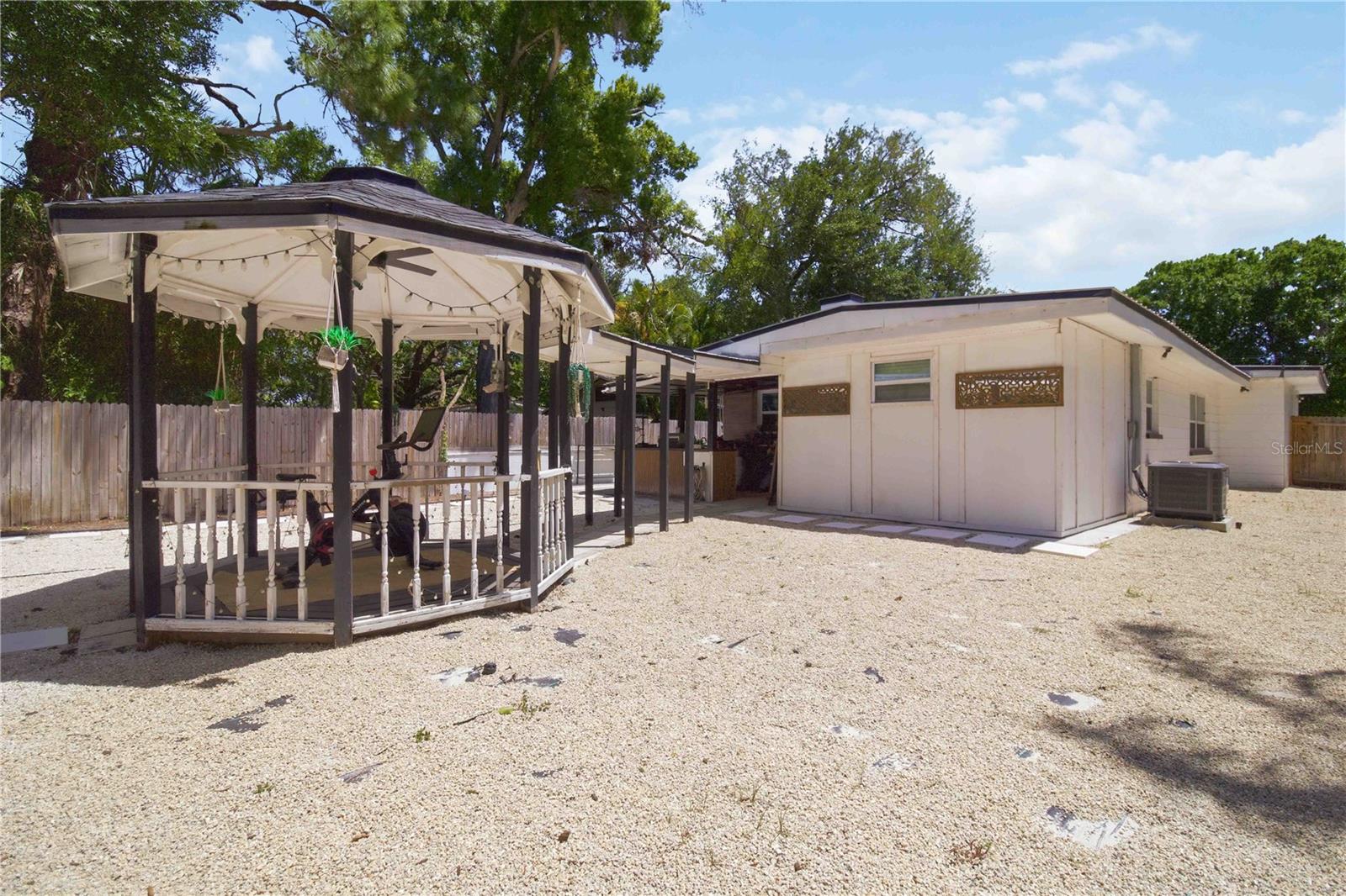 HUDSON PARK - Residential